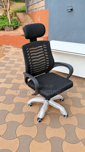Black Ergonomic Swivel Chair With Armrests