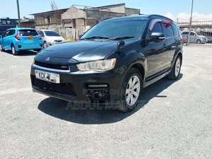 Mitsubishi Outlander 2010 Black