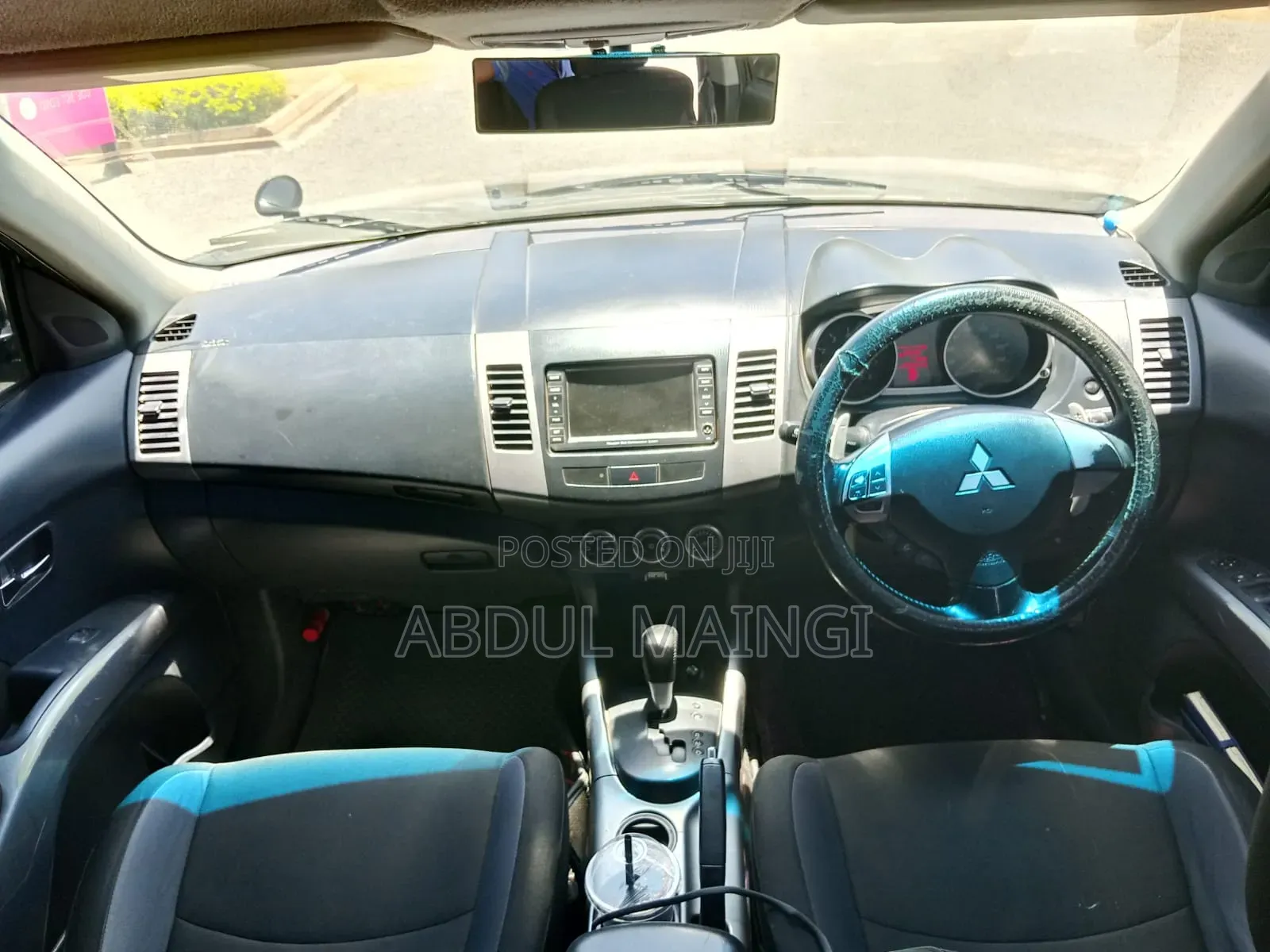 Mitsubishi Outlander 2010 Black
