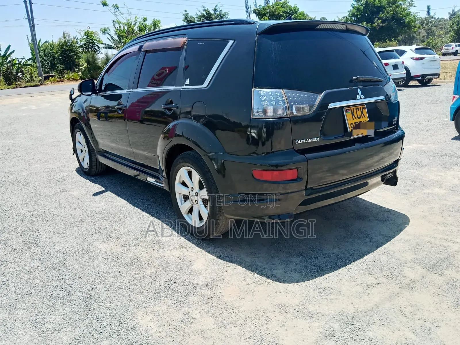Mitsubishi Outlander 2010 Black