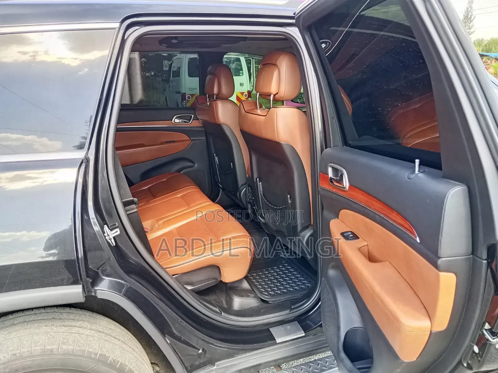 Jeep Grand Cherokee 2012 Black