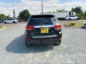 Jeep Grand Cherokee 2012 Black