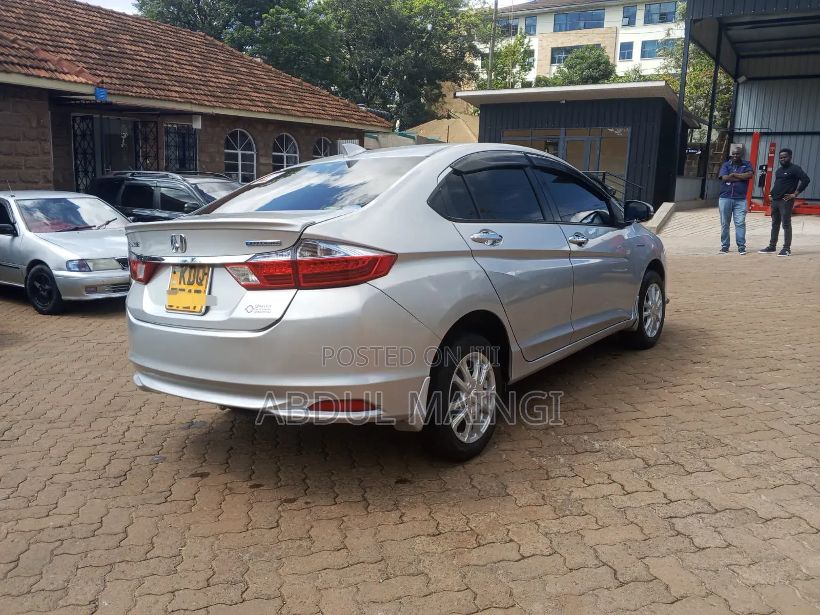 Honda Grace 2017 Silver