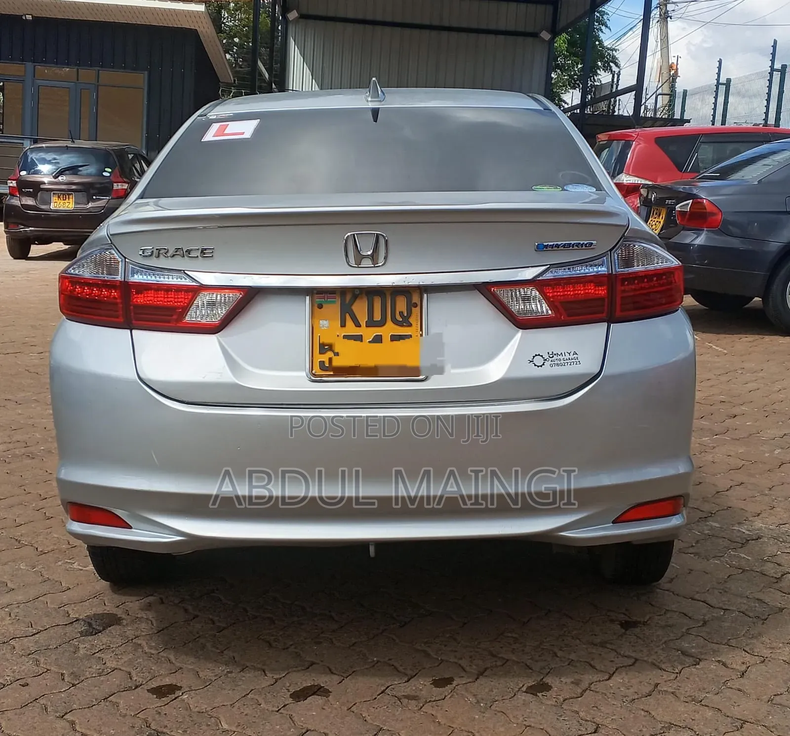Honda Grace 2017 Silver