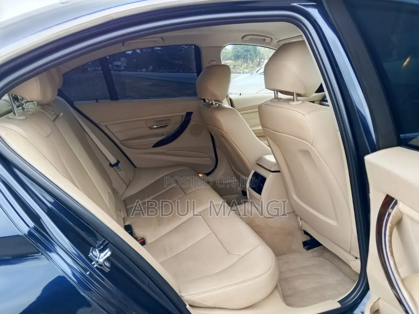 BMW 320i 2012 Blue