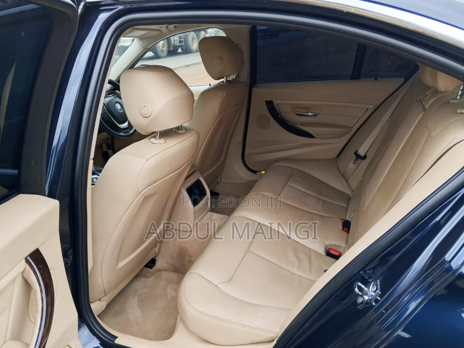 BMW 320i 2012 Blue