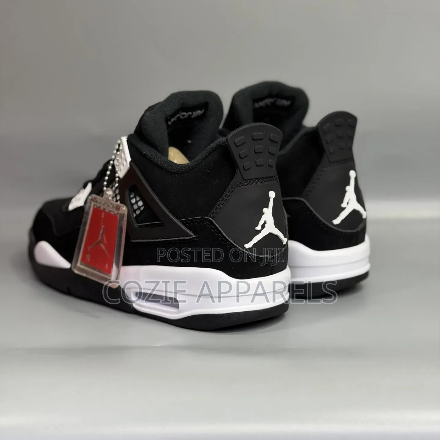 Nike Air Jordan 4 Retro "White Thunder"
