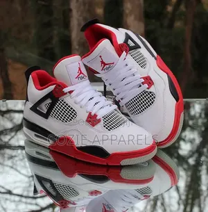 Air Jordan 4 Retro OG "Fire Red"