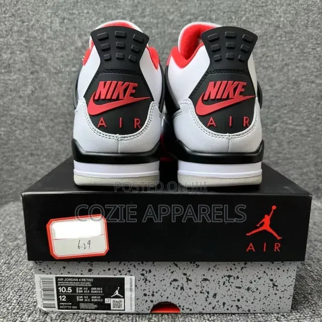 Air Jordan 4 Retro OG "Fire Red"