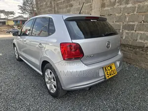 Volkswagen Polo 1.2 TSI 2012 Silver