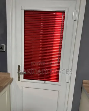 Give Your Office or Home a Sophisticated Finish With Venetian Blind