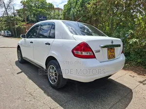 Nissan Tiida 2012 White