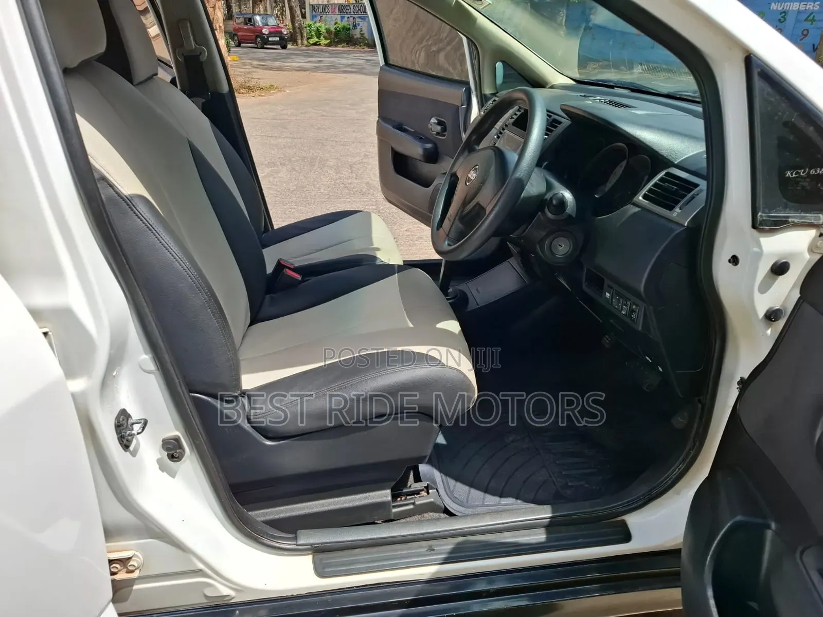 Nissan Tiida 2012 White
