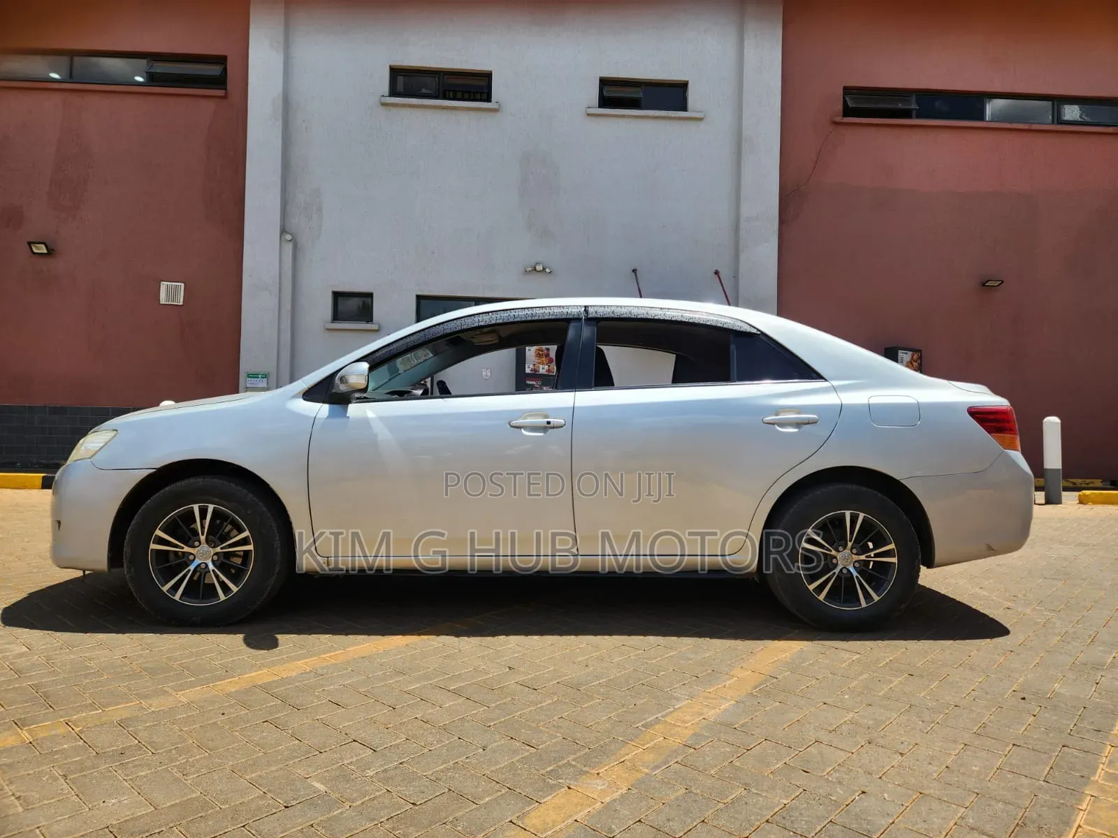 Toyota Allion 2010 Silver