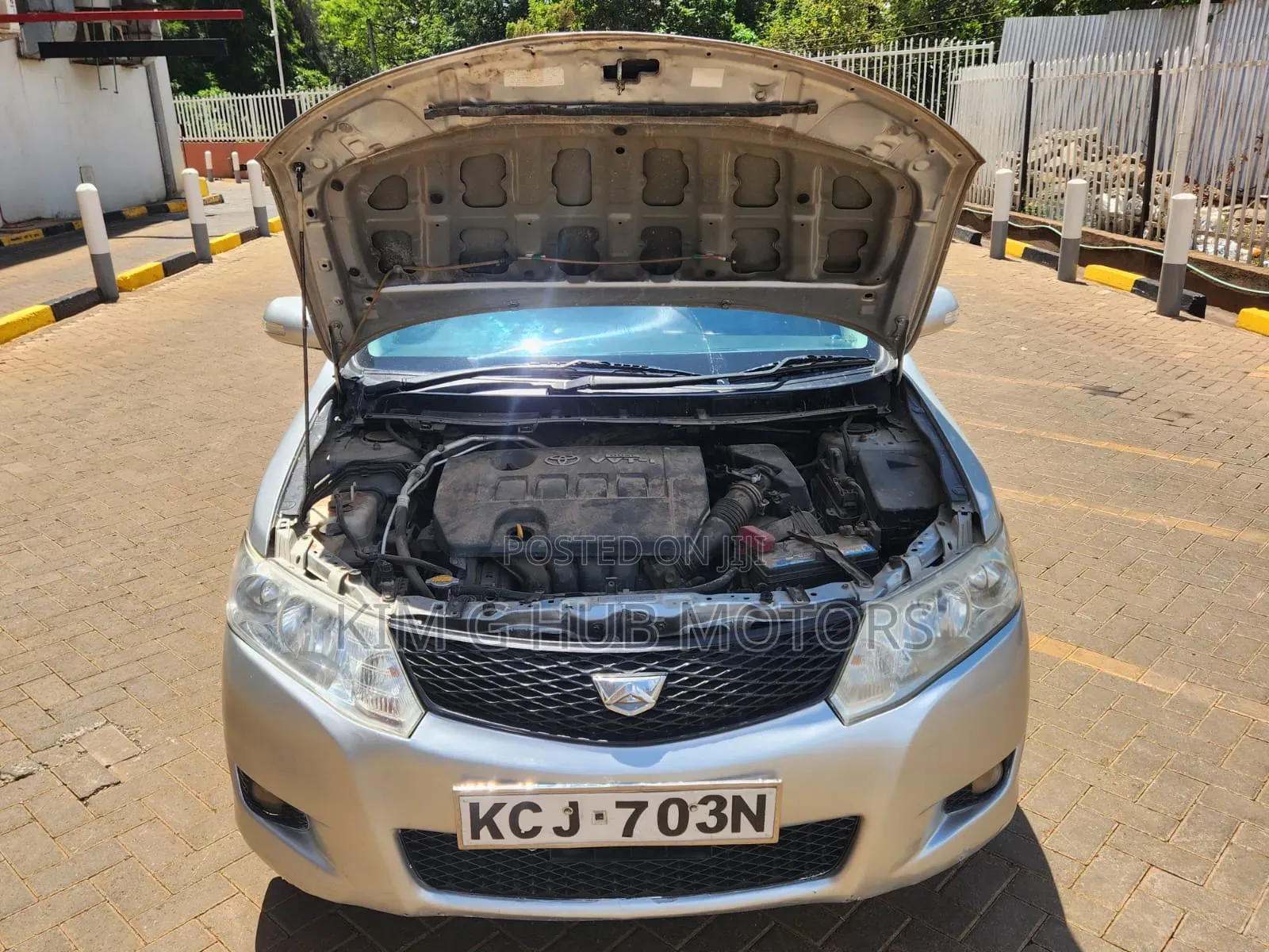 Toyota Allion 2010 Silver