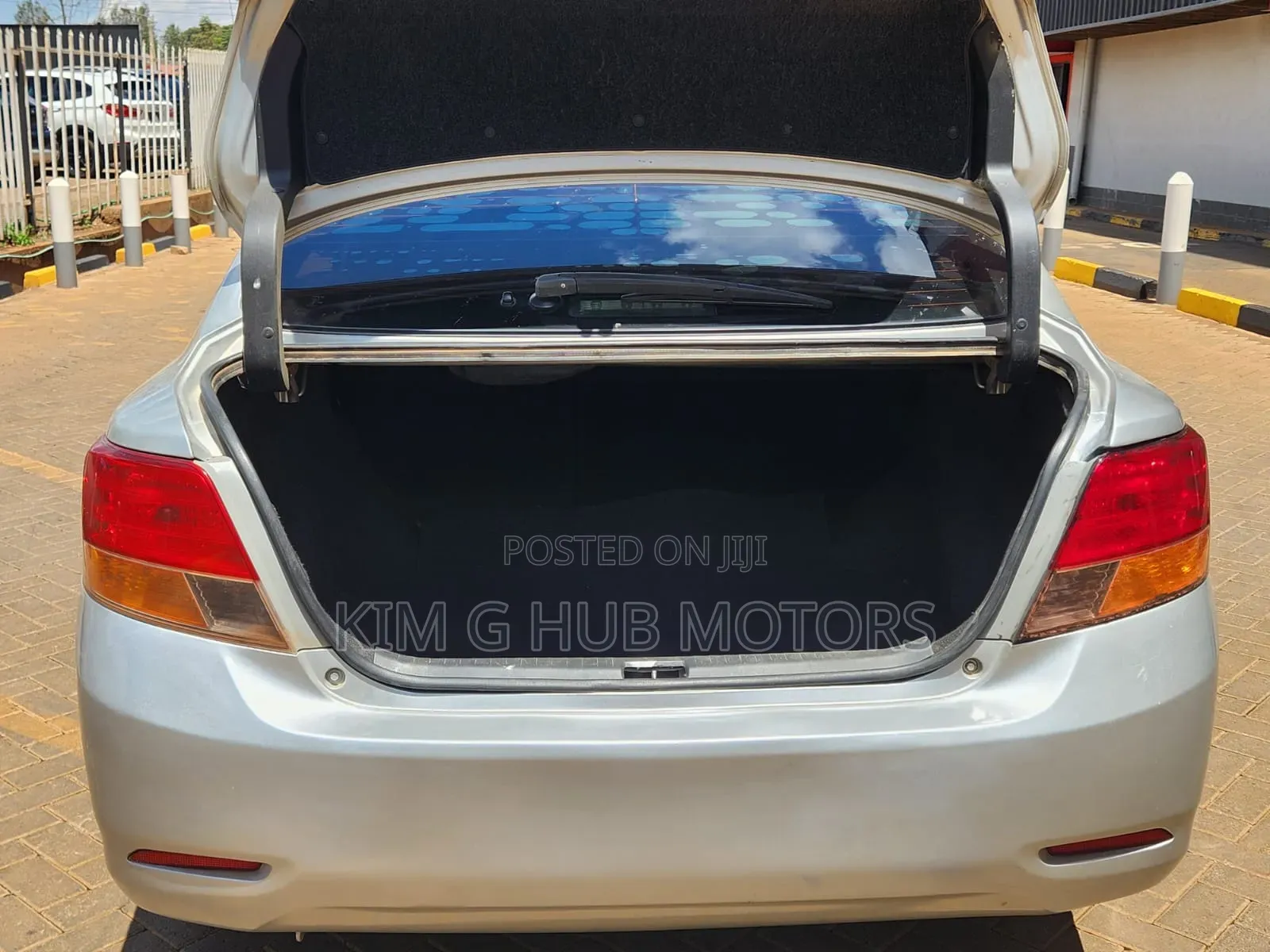 Toyota Allion 2010 Silver