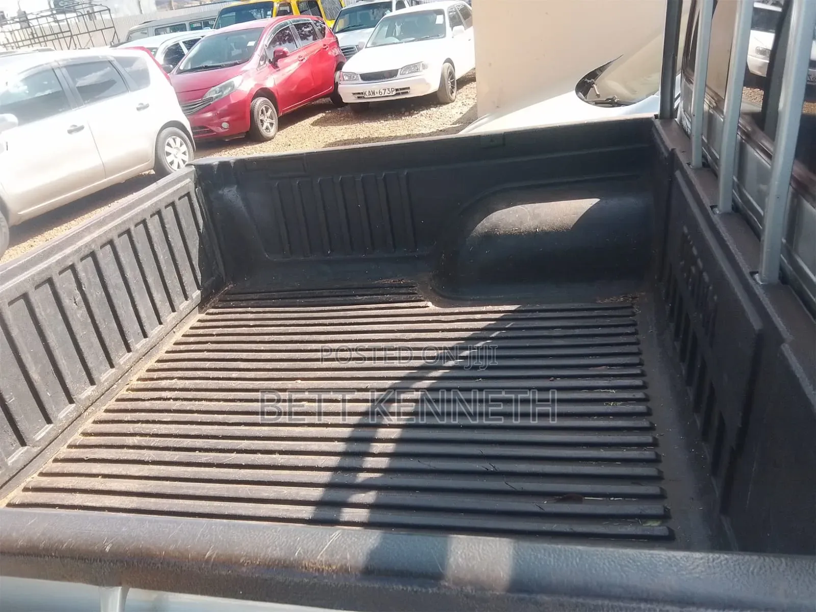 Toyota Hilux 2.5 Cab 2005 Gray