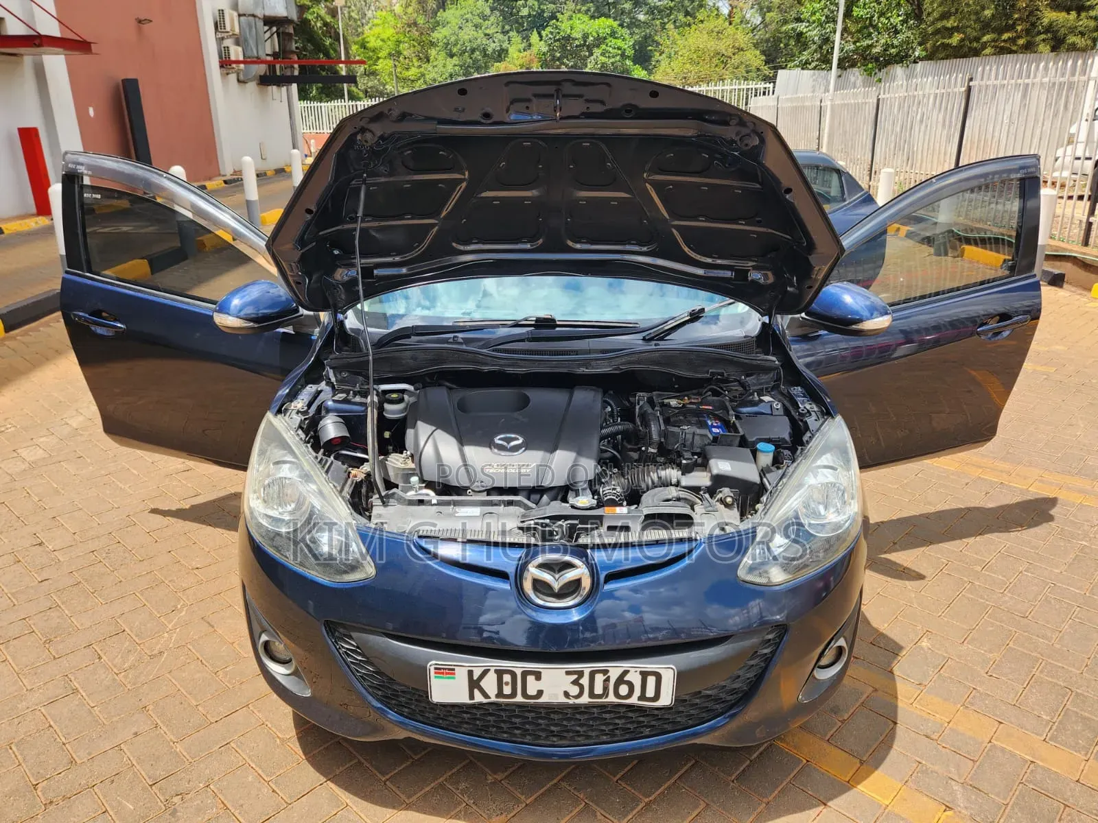 Mazda Demio 2013 Black