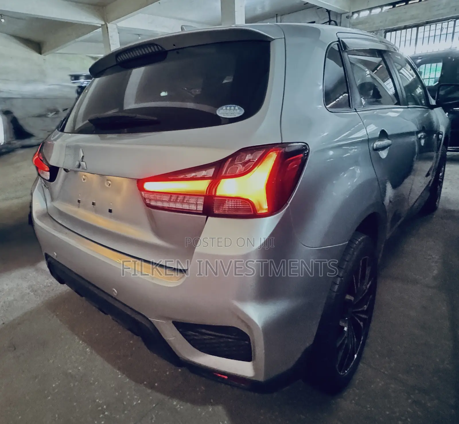 Mitsubishi RVR 2019 Silver