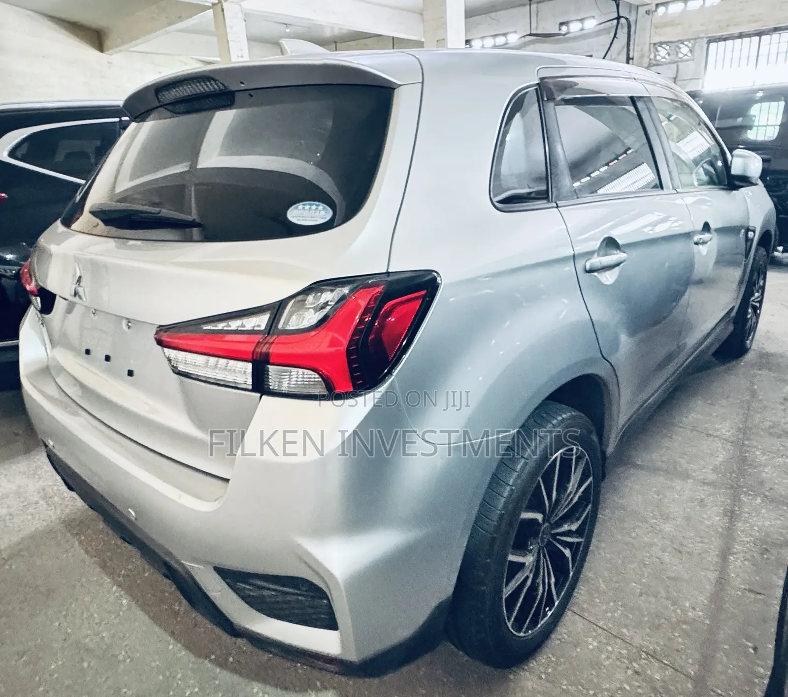 Mitsubishi RVR 2019 Silver