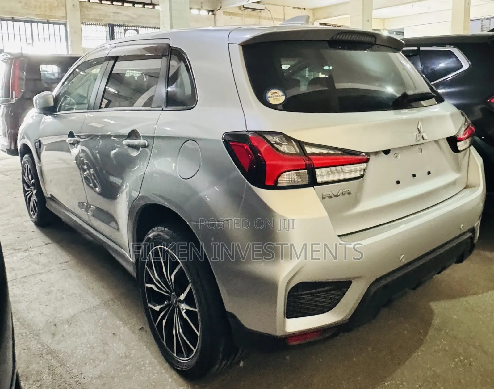 Mitsubishi RVR 2019 Silver