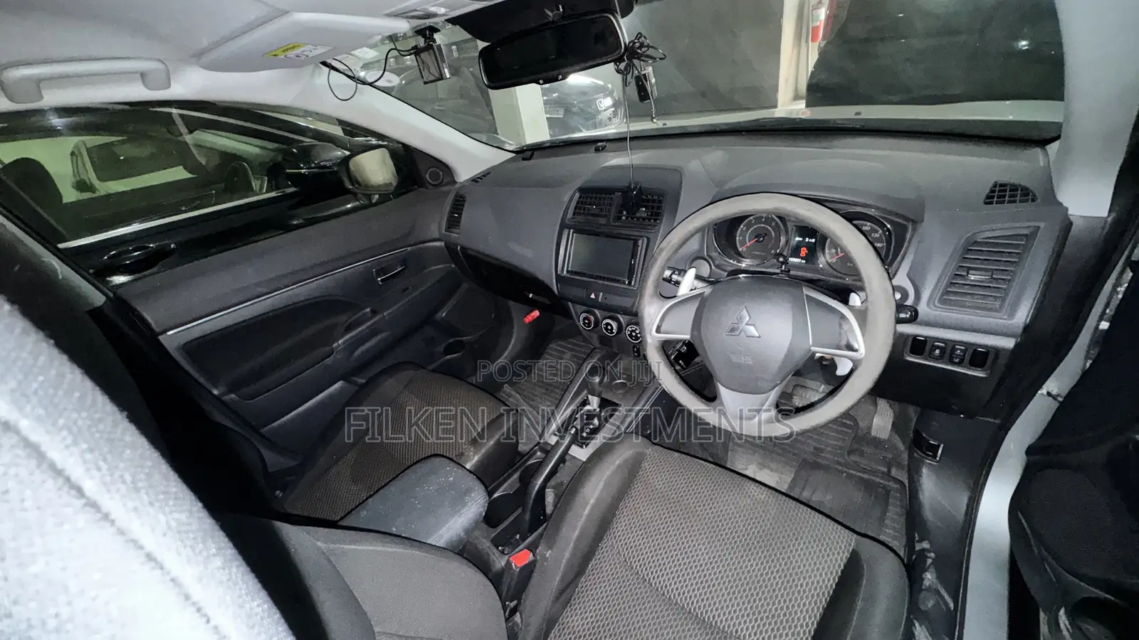 Mitsubishi RVR 2019 Silver