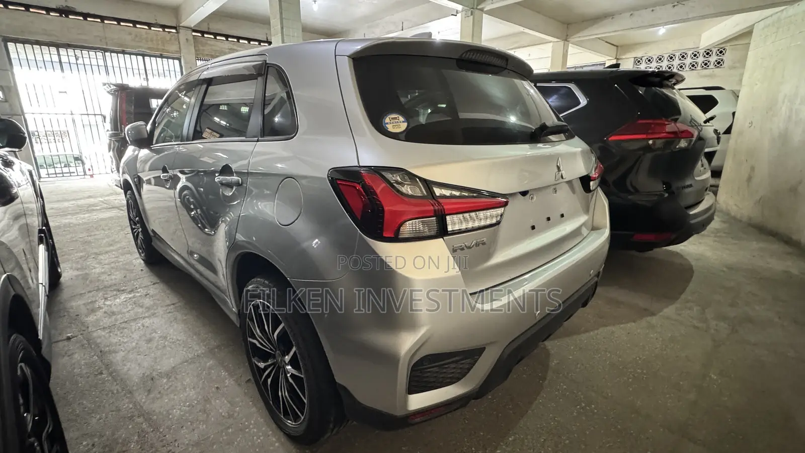 Mitsubishi RVR 2019 Silver