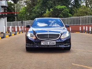Mercedes-Benz E250 SV Premium 2014 Blue