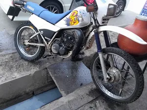 Yamaha DT175 2000 White