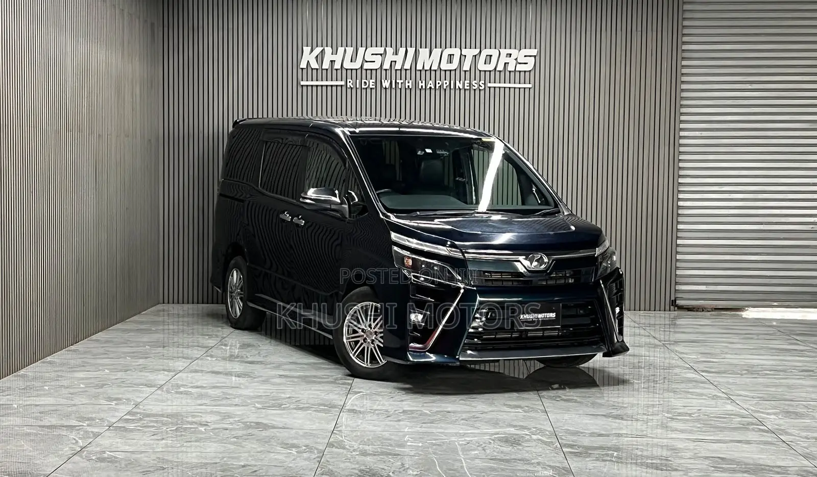 Toyota Voxy 2019 Blue
