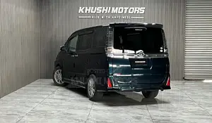 Toyota Voxy 2019 Blue
