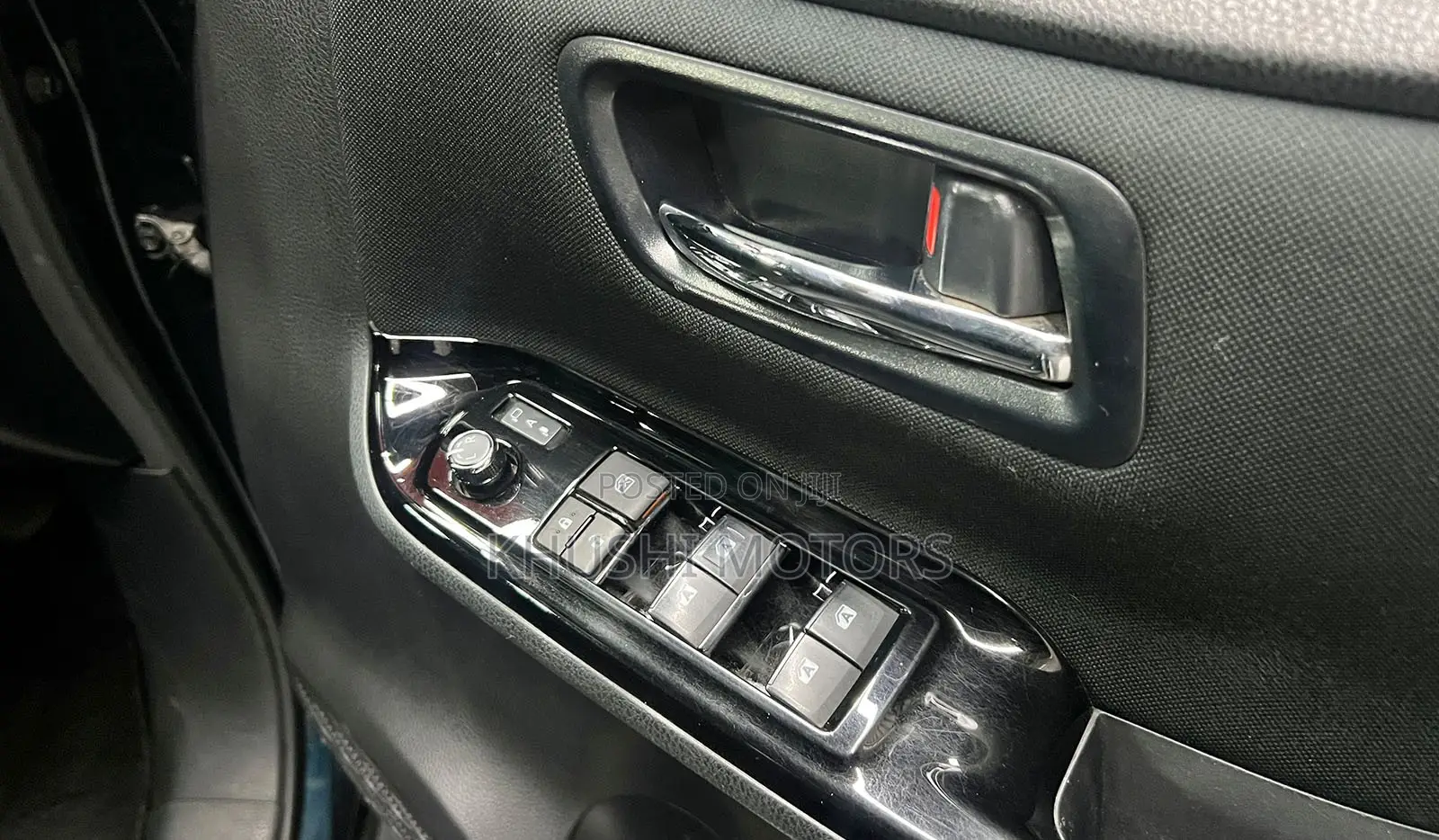 Toyota Voxy 2019 Blue