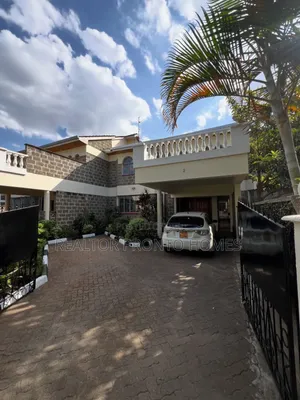 4bdrm Townhouse / Terrace in Lavington, Muthangari for rent