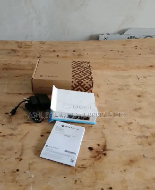 Original MikroTik RB941 hAP Lite High Performance Wireless Router