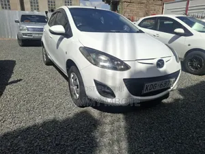 Mazda Demio 2014