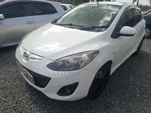 Mazda Demio 2012