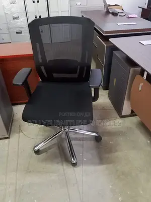 Modern Mid-Back Mesh Office Chair With Padded Seat, Armrests & Chrome
