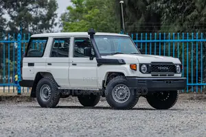 Toyota Land Cruiser 79 Series 2024 White