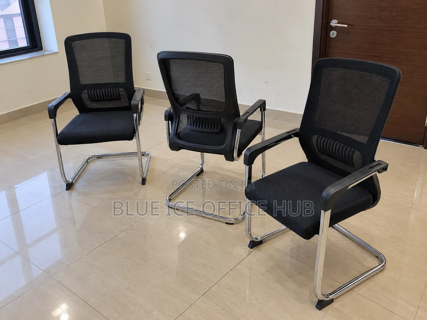Black Mesh Visitor Office Chairs
