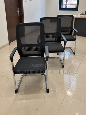 Black Mesh Visitor Office Chairs