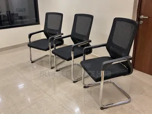 Black Mesh Visitor Office Chairs