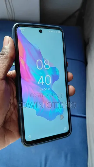 Tecno Camon 18 128 GB Blue
