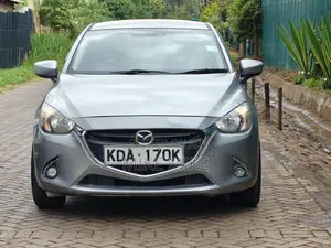 Mazda Demio 2015 Silver