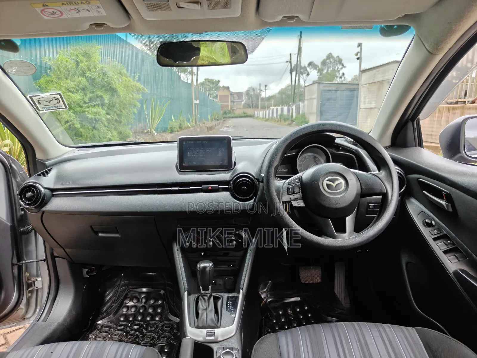 Mazda Demio 2015 Silver