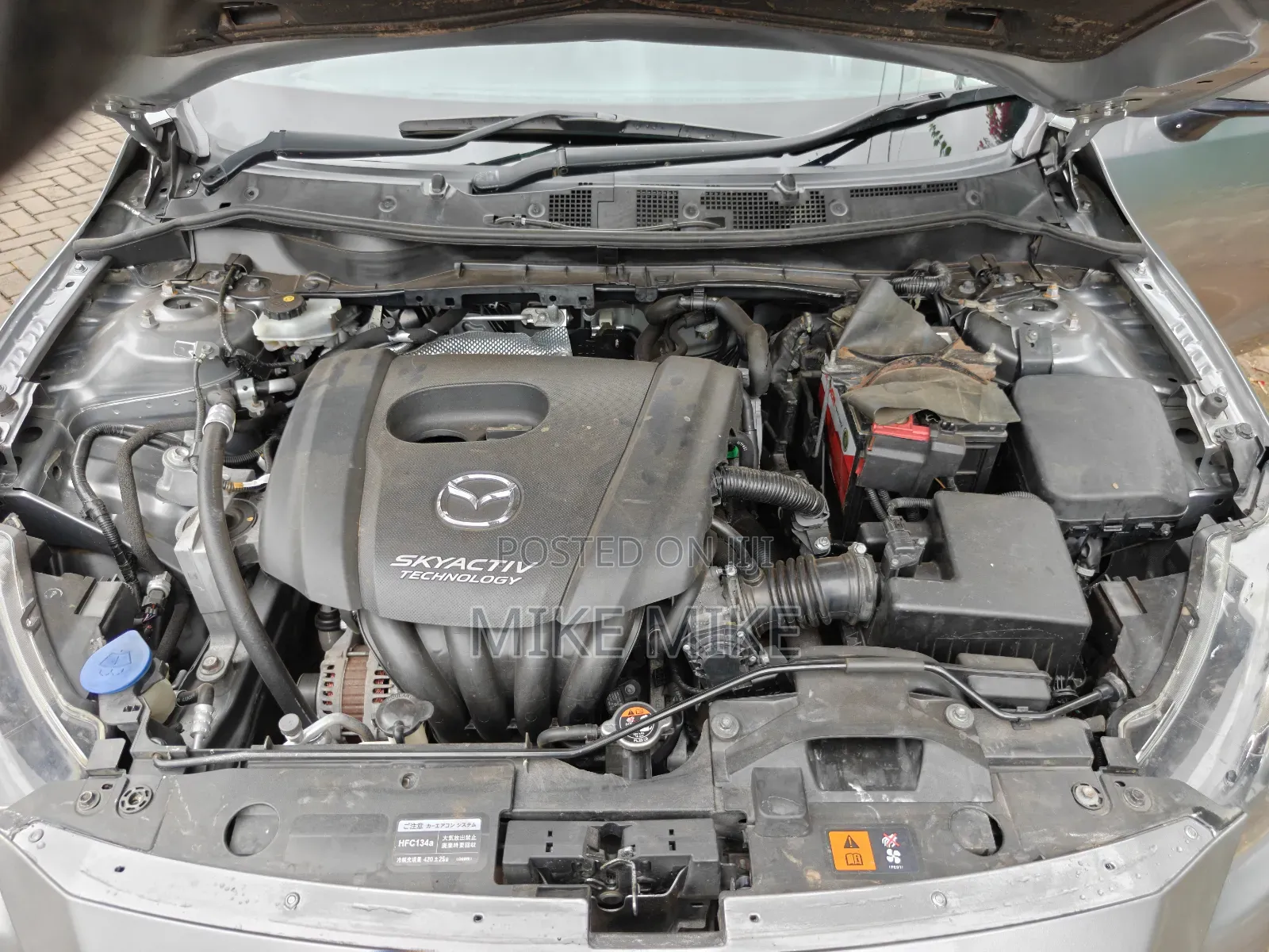 Mazda Demio 2015 Silver