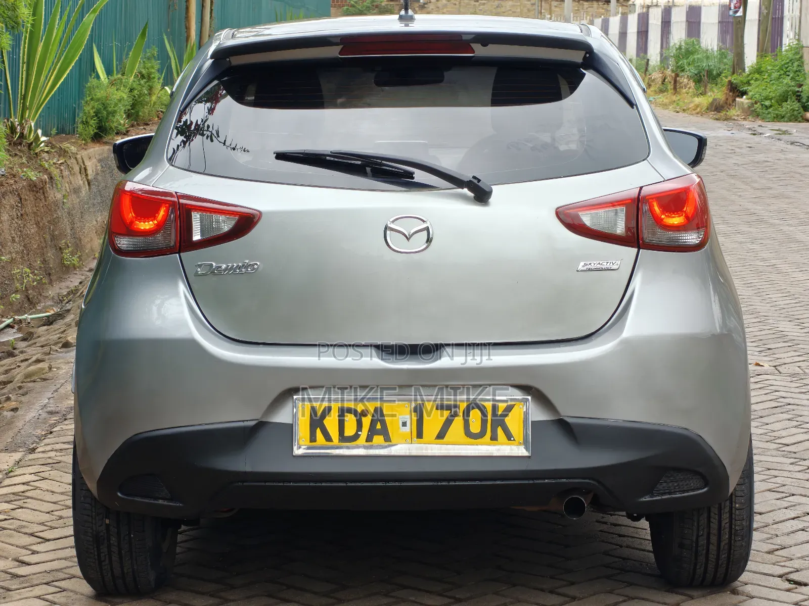 Mazda Demio 2015 Silver