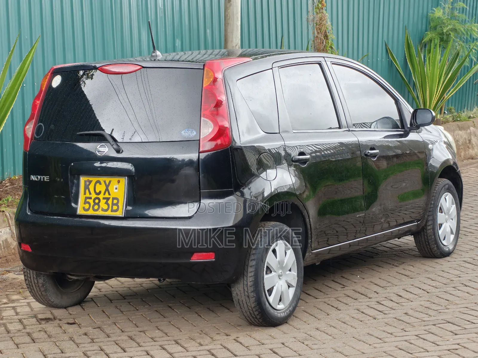 Nissan Note 2012 Black