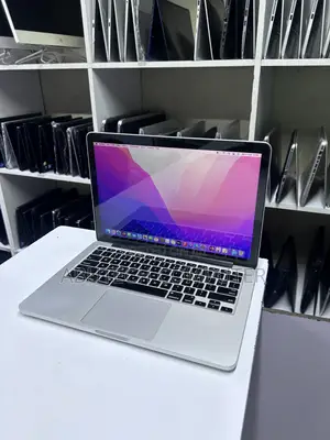 Laptop Apple MacBook Pro 2015 8GB Intel Core i5 SSD 256GB