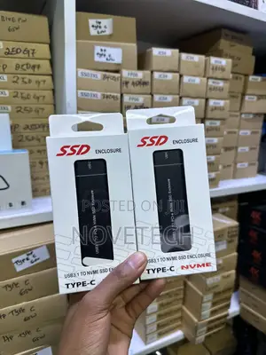 Type-C Tool-Free Enclosure Adapter for M.2 PCIe NGFF NVMe SATA SSD