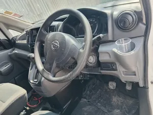 Nissan NV200 2015 White